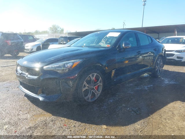 KIA STINGER GT 2018 KNAE35LC2J6015742 Image 2