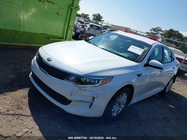 KIA Optima Lx 2016 5XXGT4L37GG055931 Image 2