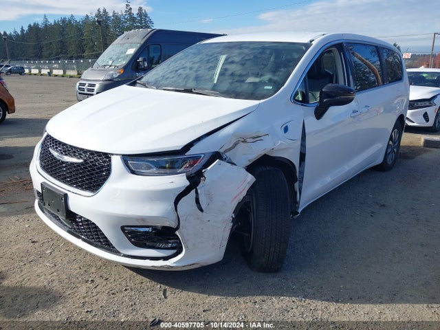Chrysler Pacifica Hybrid Select 2024 2C4RC1S78RR153677 Image 2