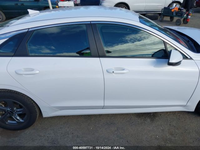 5XXG14J24NG091010 KIA K5 LXS