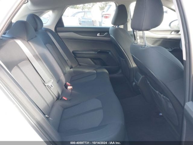 5XXG14J24NG091010 KIA K5 LXS