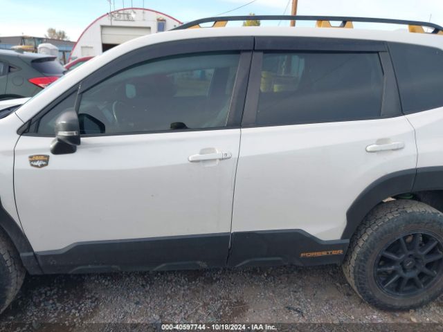 JF2SKAMC1NH505505 Subaru Forester Wilderness