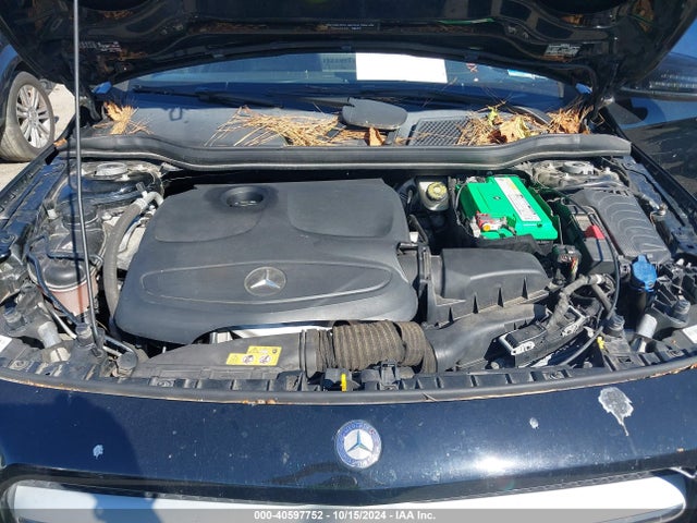 WDCTG4GB9GJ267370 Mercedes-Benz Gla 250 4matic