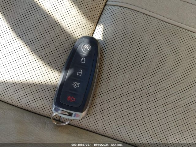 1LNHL9EKXEG605727 Lincoln MKS