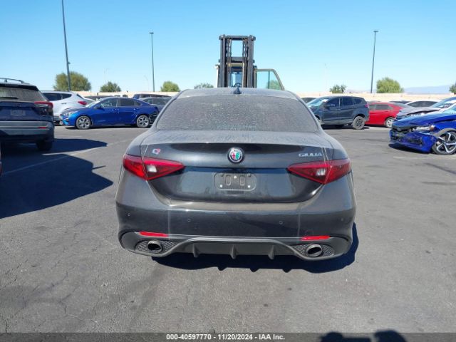 ZARFAECN6J7574502 Alfa Romeo Giulia Ti Sport Rwd