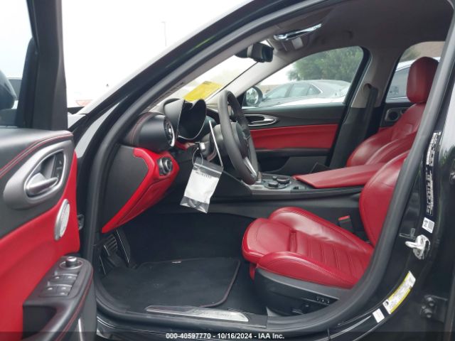 ZARFAECN6J7574502 Alfa Romeo Giulia Ti Sport Rwd