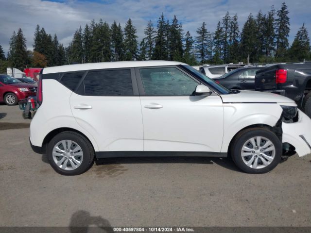 KNDJ23AU1P7860038 KIA SOUL LX