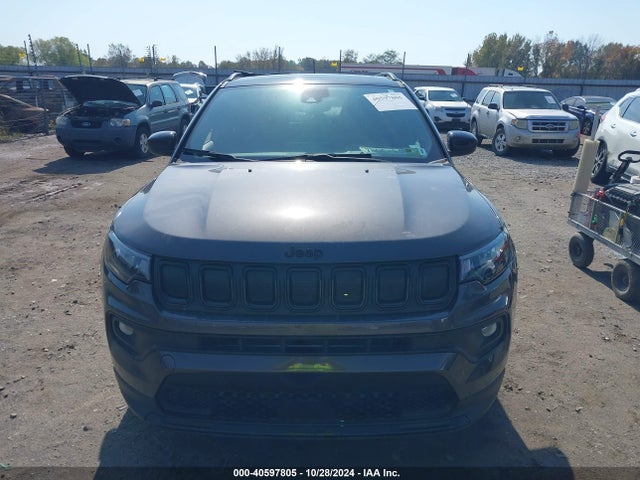 3C4NJDBB5NT228658 Jeep Compass Altitude 4x4