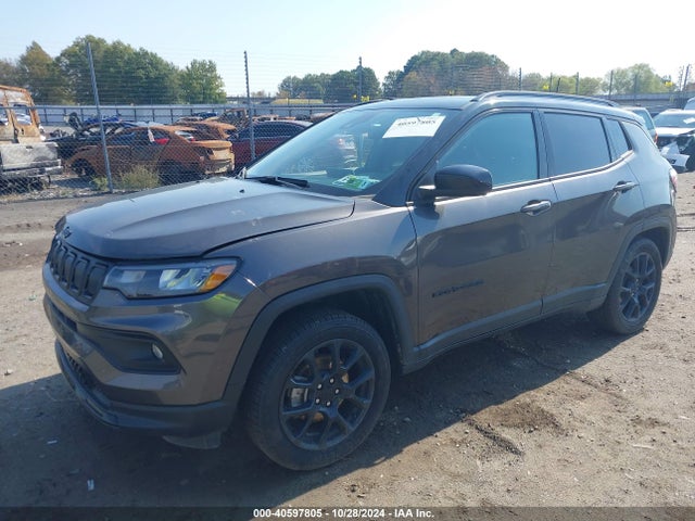 3C4NJDBB5NT228658 Jeep Compass Altitude 4x4