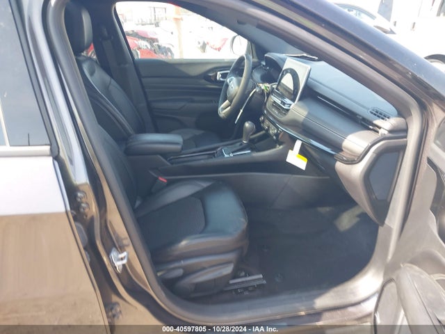3C4NJDBB5NT228658 Jeep Compass Altitude 4x4