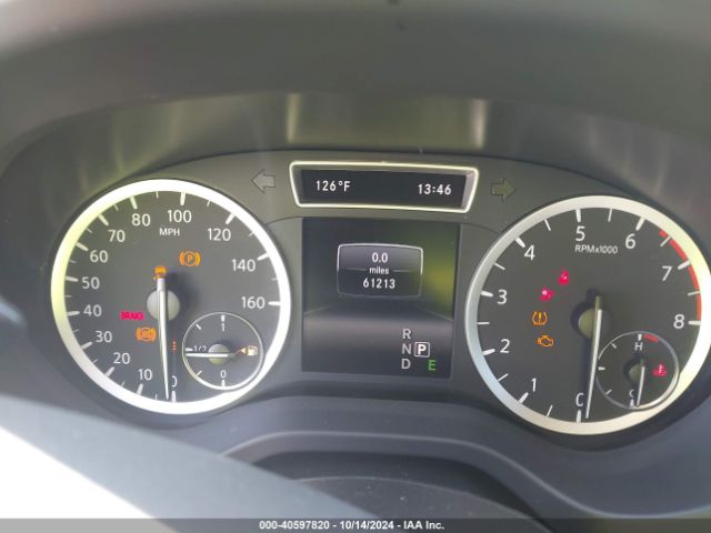 SJKCH5CP3JA058043 Infiniti Qx30 Sport