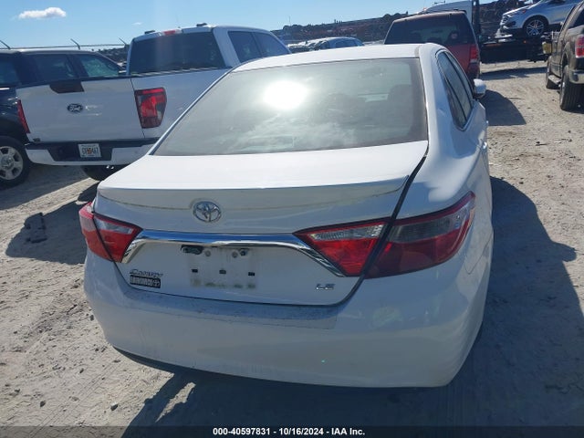 Toyota CAMRY LE 2015 4T1BF1FK3FU913869 Image 16