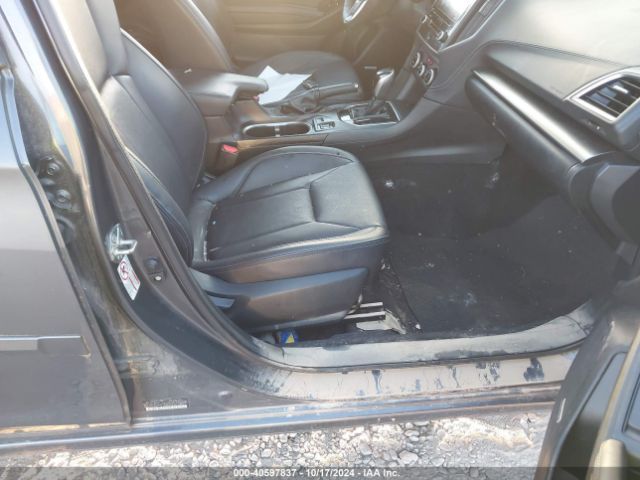 4S3GTAU68K3744585 Subaru 2019