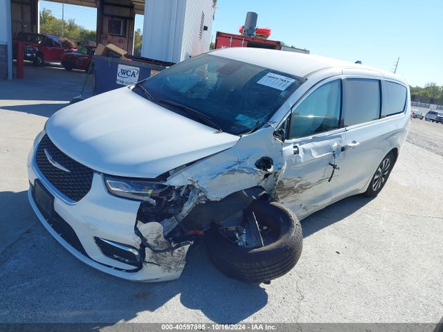 Chrysler Pacifica Hybrid Select 2024 2C4RC1S75RR103853 Image 2