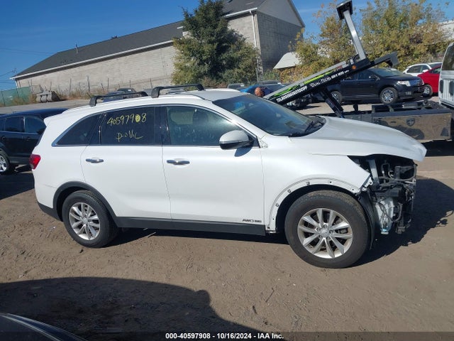 KIA Sorento 3.3l Lx 2018 5XYPGDA58JG340665 Image 14