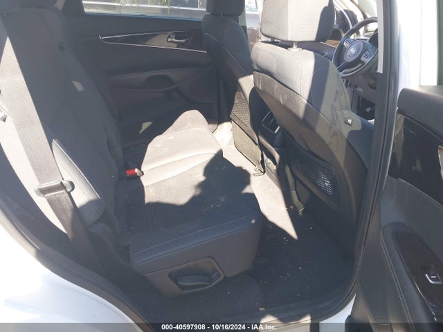 KIA Sorento 3.3l Lx 2018 5XYPGDA58JG340665 Image 8