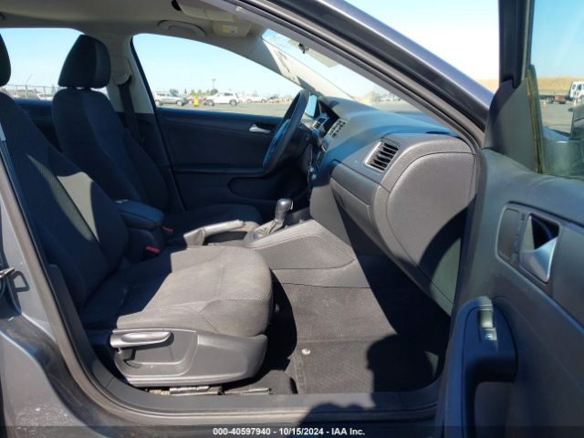 3VW2K7AJ2EM356468 Volkswagen Jetta 2.0l S