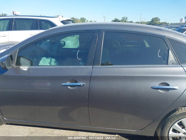 Nissan SENTRA S 2018 3N1AB7AP2JY329442 Image 14
