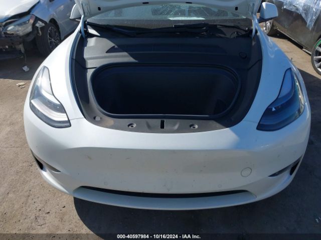 7SAYGDEF1NF372350 Tesla Model Y Performance Dual Motor All-wheel Drive