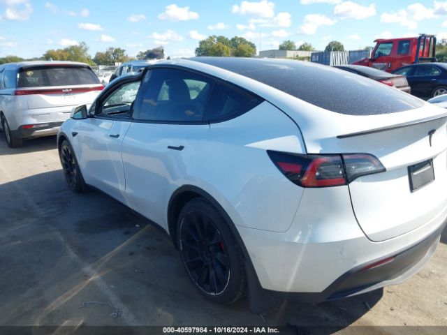 7SAYGDEF1NF372350 Tesla Model Y Performance Dual Motor All-wheel Drive