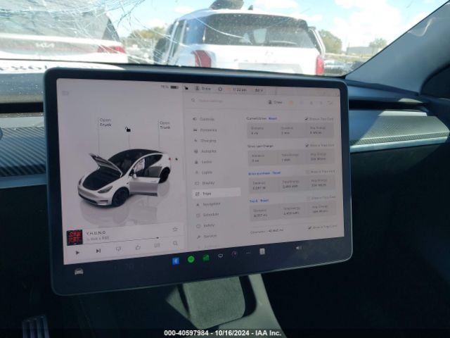 7SAYGDEF1NF372350 Tesla Model Y Performance Dual Motor All-wheel Drive