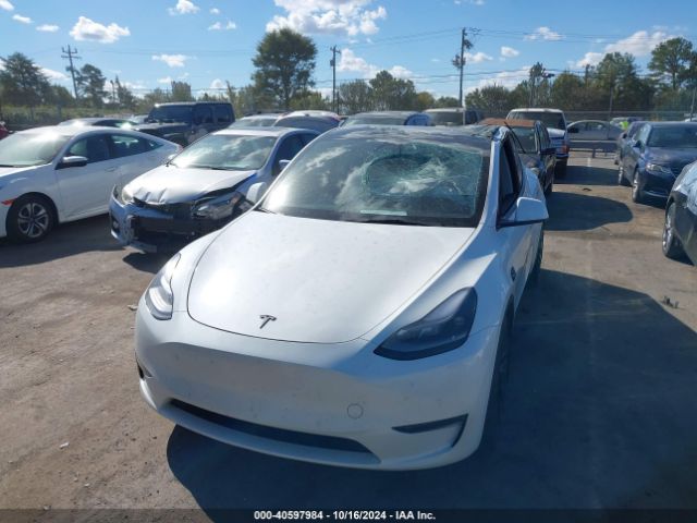 7SAYGDEF1NF372350 Tesla Model Y Performance Dual Motor All-wheel Drive