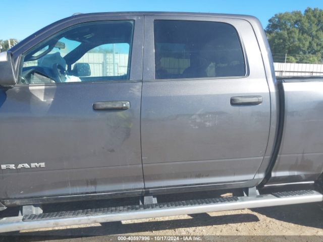 3C6UR5CJ2MG607132 RAM 2500 Tradesman  4x4 6'4 Box