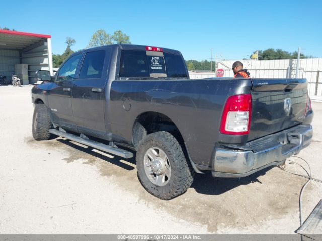 3C6UR5CJ2MG607132 RAM 2500 Tradesman  4x4 6'4 Box