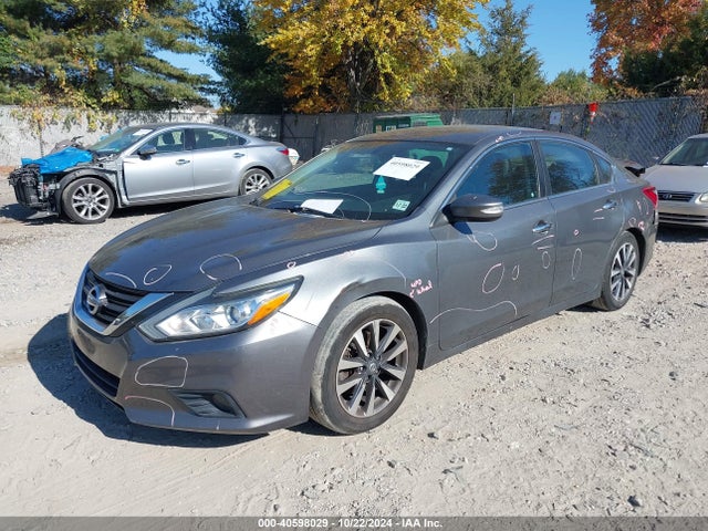 Nissan Altima 2.5 Sl 2017 1N4AL3AP9HC185352 Image 2