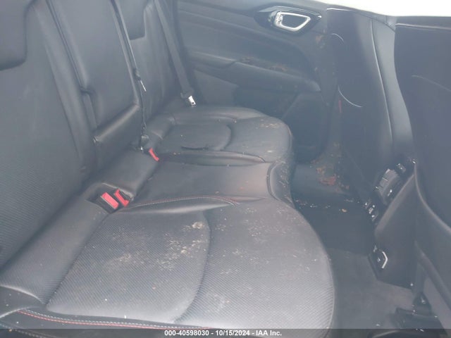 3C4NJDDB8NT162815 Jeep Compass Trailhawk 4x4