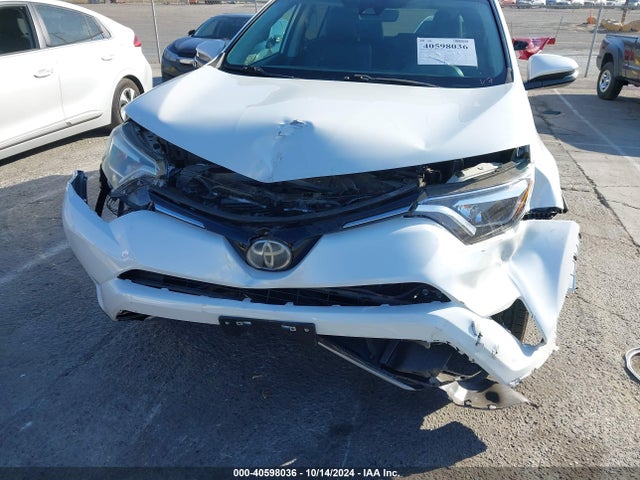 Toyota Rav4 Limited 2017 2T3YFREV1HW402109 Image 6
