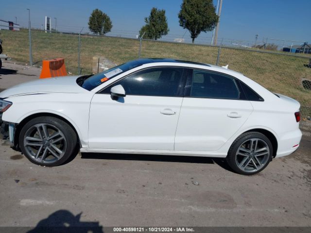 WAUAUGFF3J1010947 Audi A3 2.0t Premium/2.0t Tech Premium