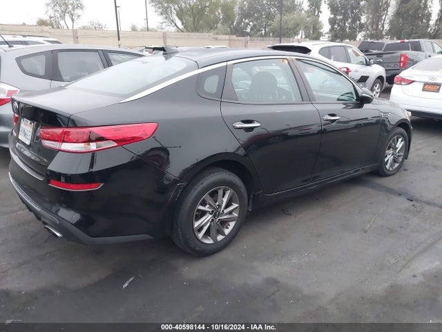 5XXGT4L36KG372642 KIA Optima Lx