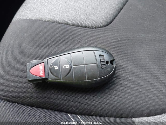 1C4PJMAB6EW215387 Jeep Cherokee Sport