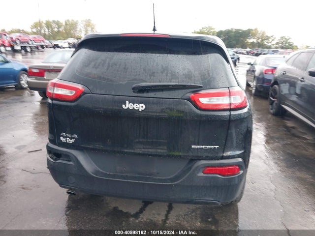 1C4PJMAB6EW215387 Jeep Cherokee Sport