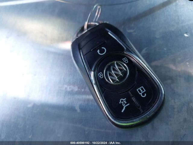 5GAERBKW8JJ221996 Buick Enclave Essence