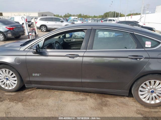 3FA6P0PU1FR255592 Ford Fusion Energi Se Luxury