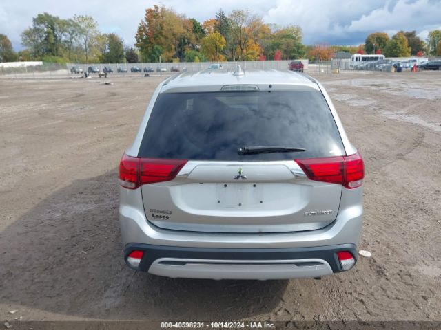 JA4AZ3A31KZ007469 Mitsubishi Outlander Es