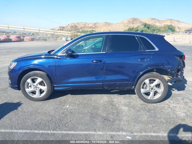 WA1BUCF3XN1026438 Audi Q3 Premium Plus 40 Tfsi Quattro Tiptronic
