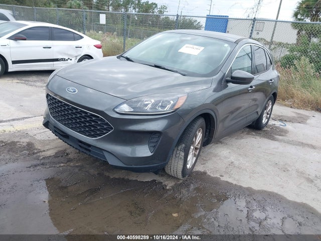 Ford ESCAPE SE 2020 1FMCU0G61LUA94409 Image 2
