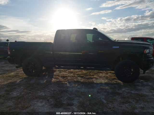 3C6UR5DL1MG606215 RAM 2500 Big Horn  4x4 6'4 Box