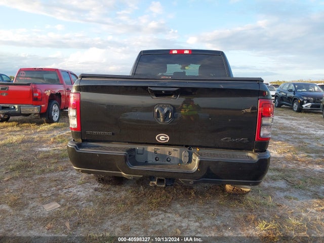 3C6UR5DL1MG606215 RAM 2500 Big Horn  4x4 6'4 Box