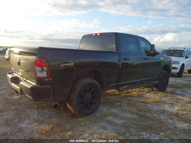 3C6UR5DL1MG606215 RAM 2500 Big Horn  4x4 6'4 Box
