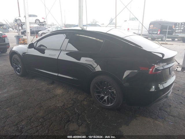 2024 TESLA MODEL 3 5YJ3E1EA0RF727661 Photo 2