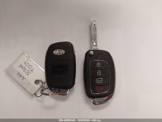 Hyundai TUCSON SE 2017 KM8J33A44HU396254 Image 11