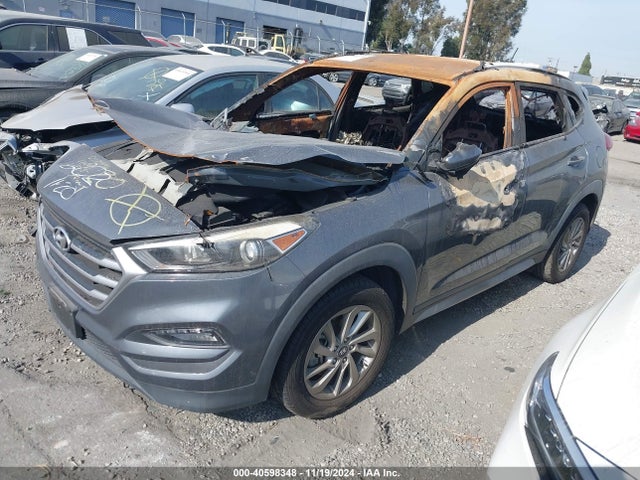 Hyundai TUCSON SE 2017 KM8J33A44HU396254 Image 2