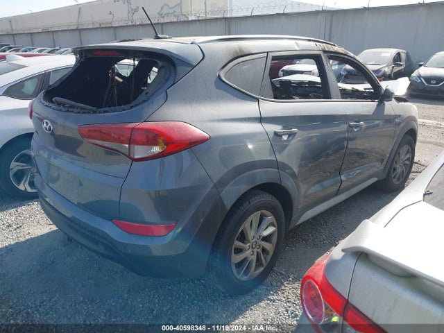 Hyundai TUCSON SE 2017 KM8J33A44HU396254 Image 4