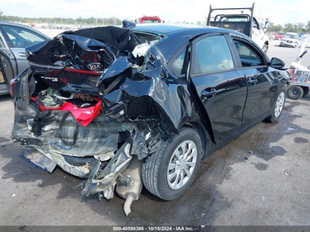 3KPF24AD8ME314828 KIA FORTE FE