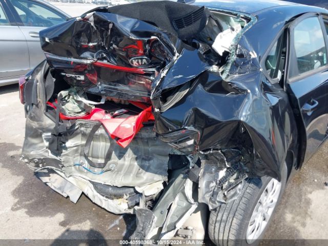 3KPF24AD8ME314828 KIA FORTE FE