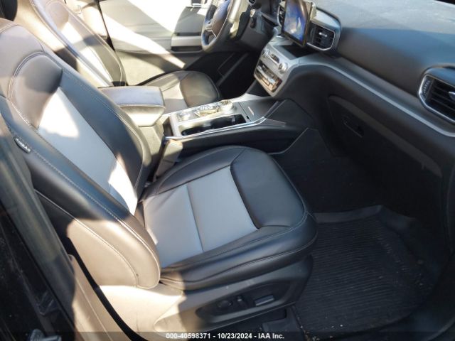 1FMSK8DH2NGA13344 Ford EXPLORER XLT